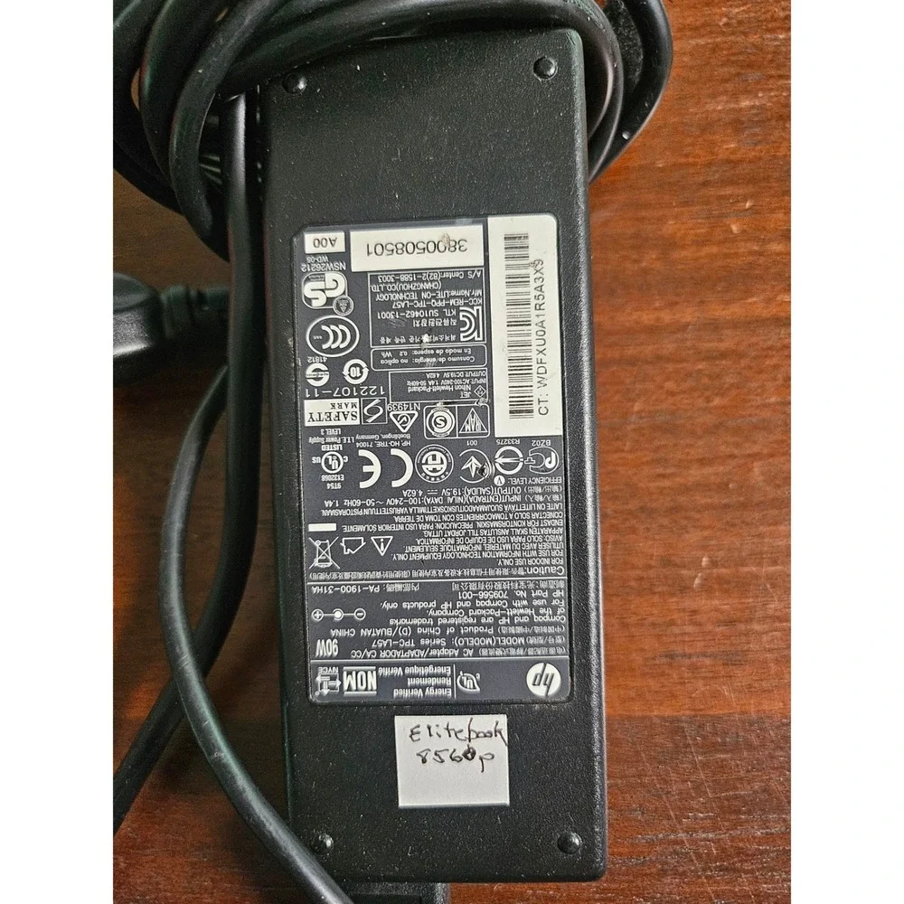 HP AC Adapter Laptop Charger 90W Black 19.5V 4.62A PA-1900-31HA EliteBook 8560p